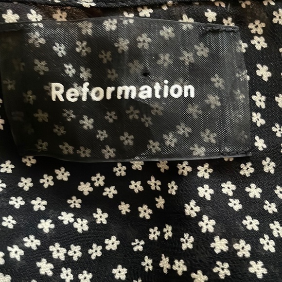 Reformation Gjelina Wrap Mini dress Nebraska Black Floral Long Sleeve Size M - Picture 3 of 9